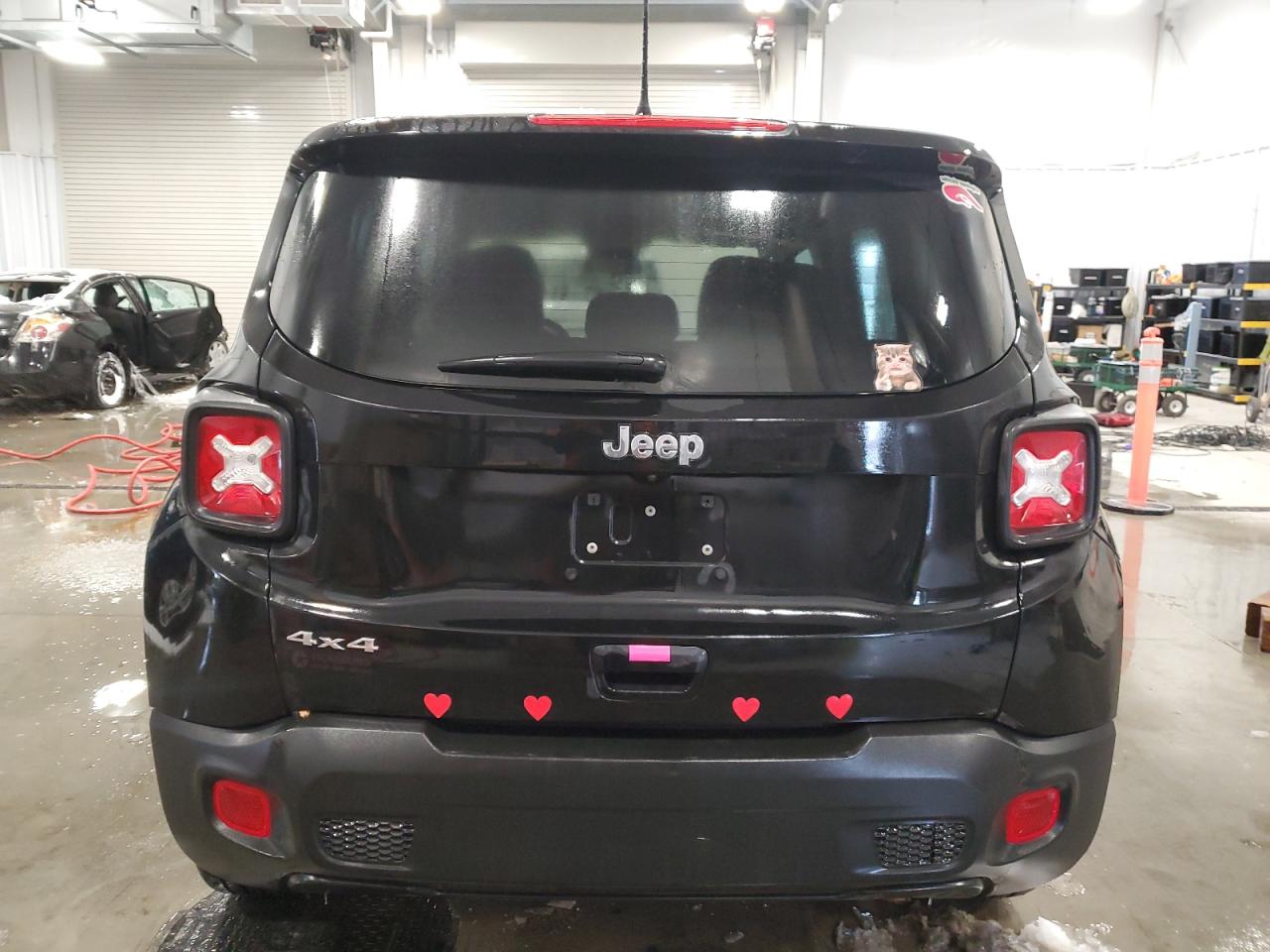 2021 Jeep Renegade - Image 6