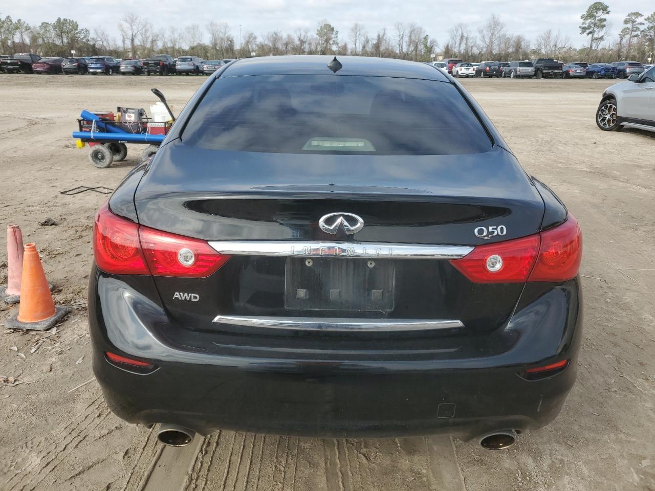 2014 Infiniti Q50 - Image 6