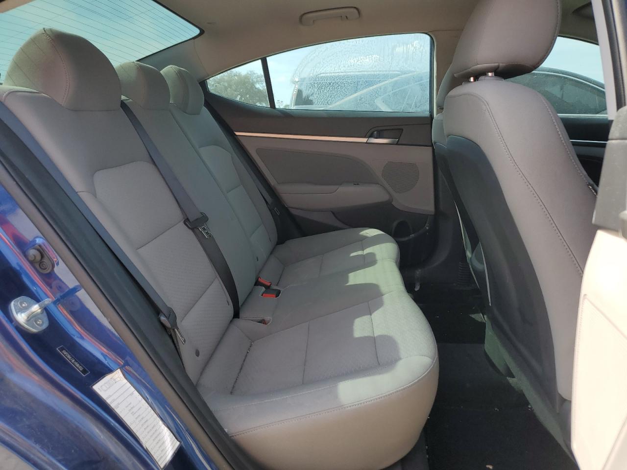 2020 Hyundai Elantra - Image 10