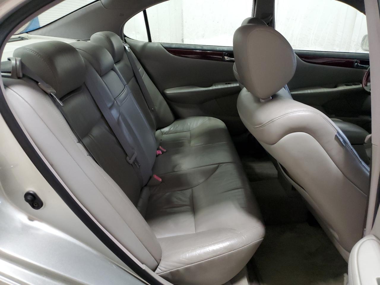 2004 Lexus Es 330 VIN: JTHBA30G540009771 Lot: 46024565