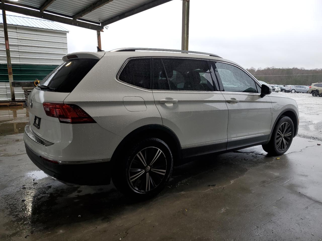 2019 Volkswagen Tiguan - Image 3