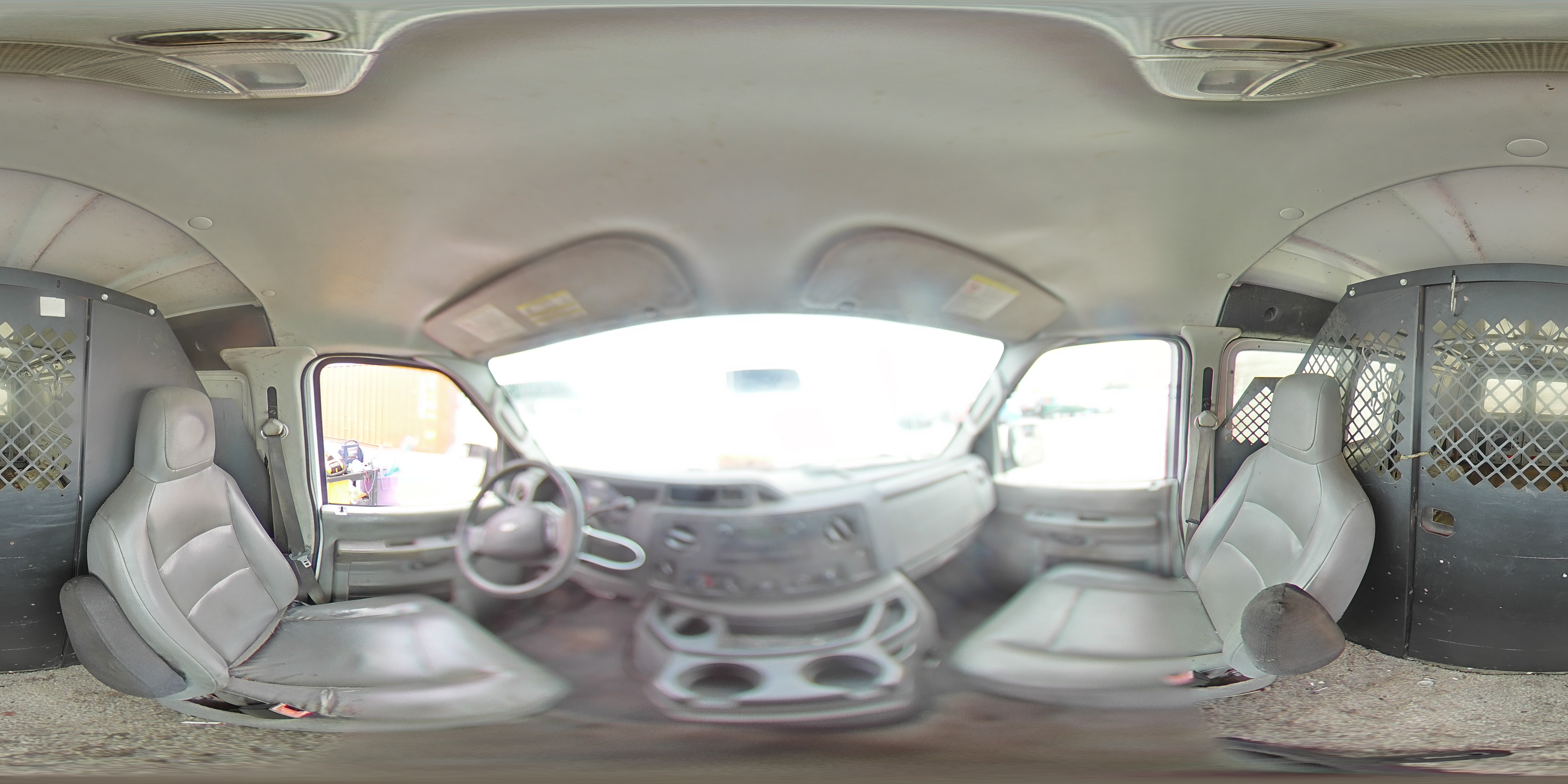 2013 Ford Econoline - Image 14