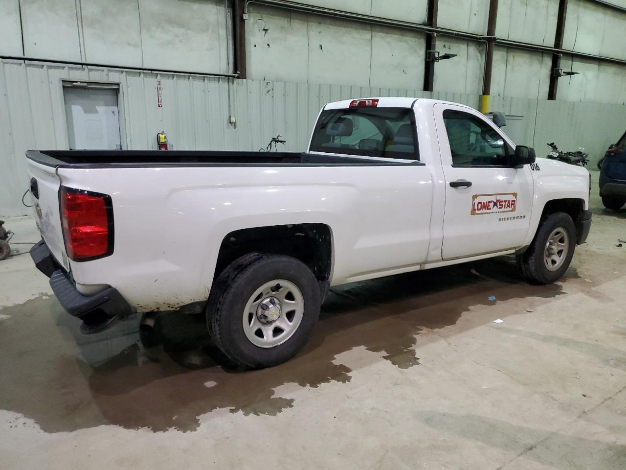 2015 Chevrolet Silverado - Image 3