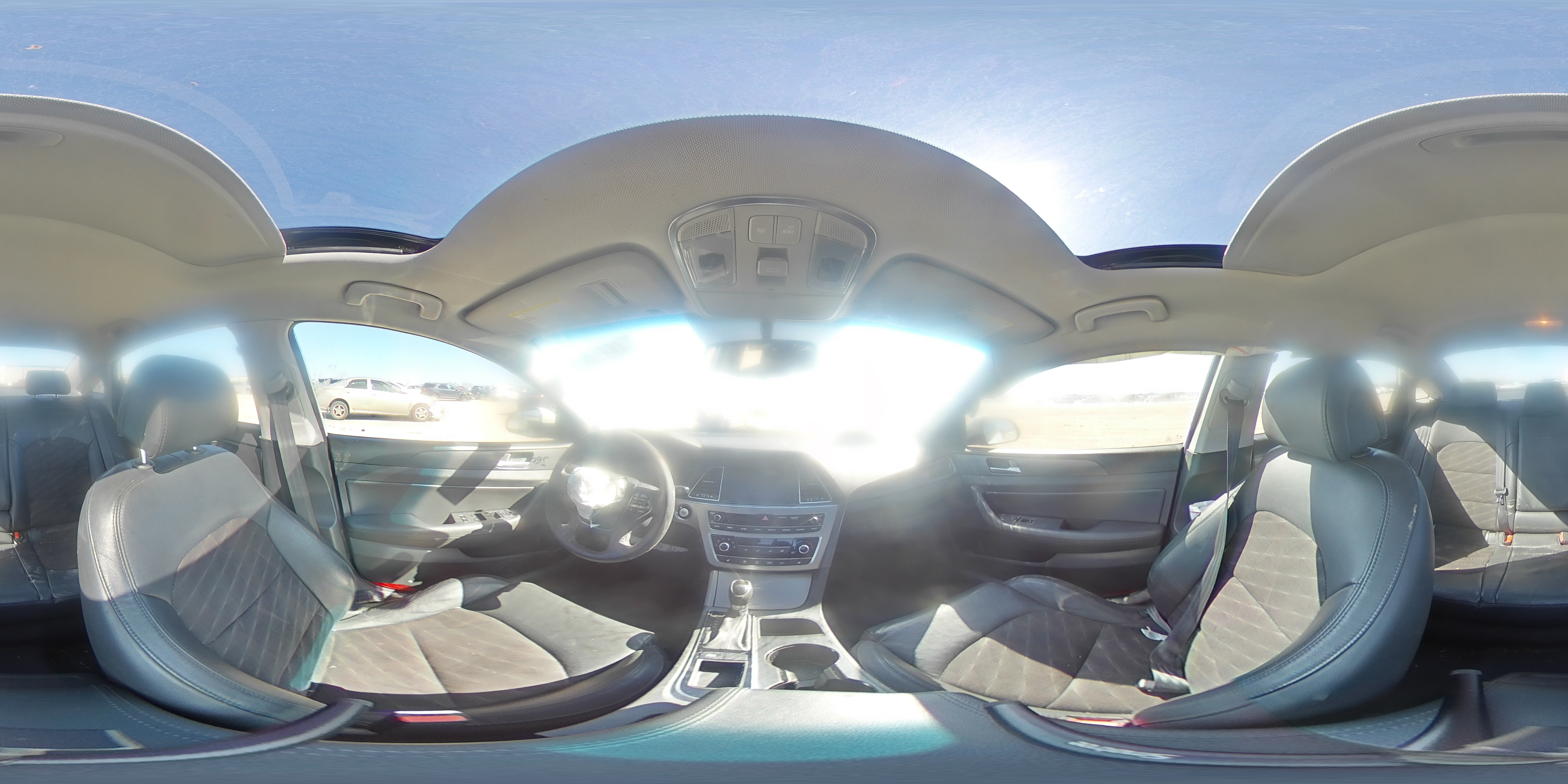 2017 Hyundai Sonata - Image 12