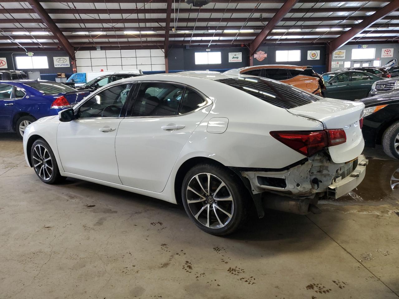 2016 Acura TLX - Image 2