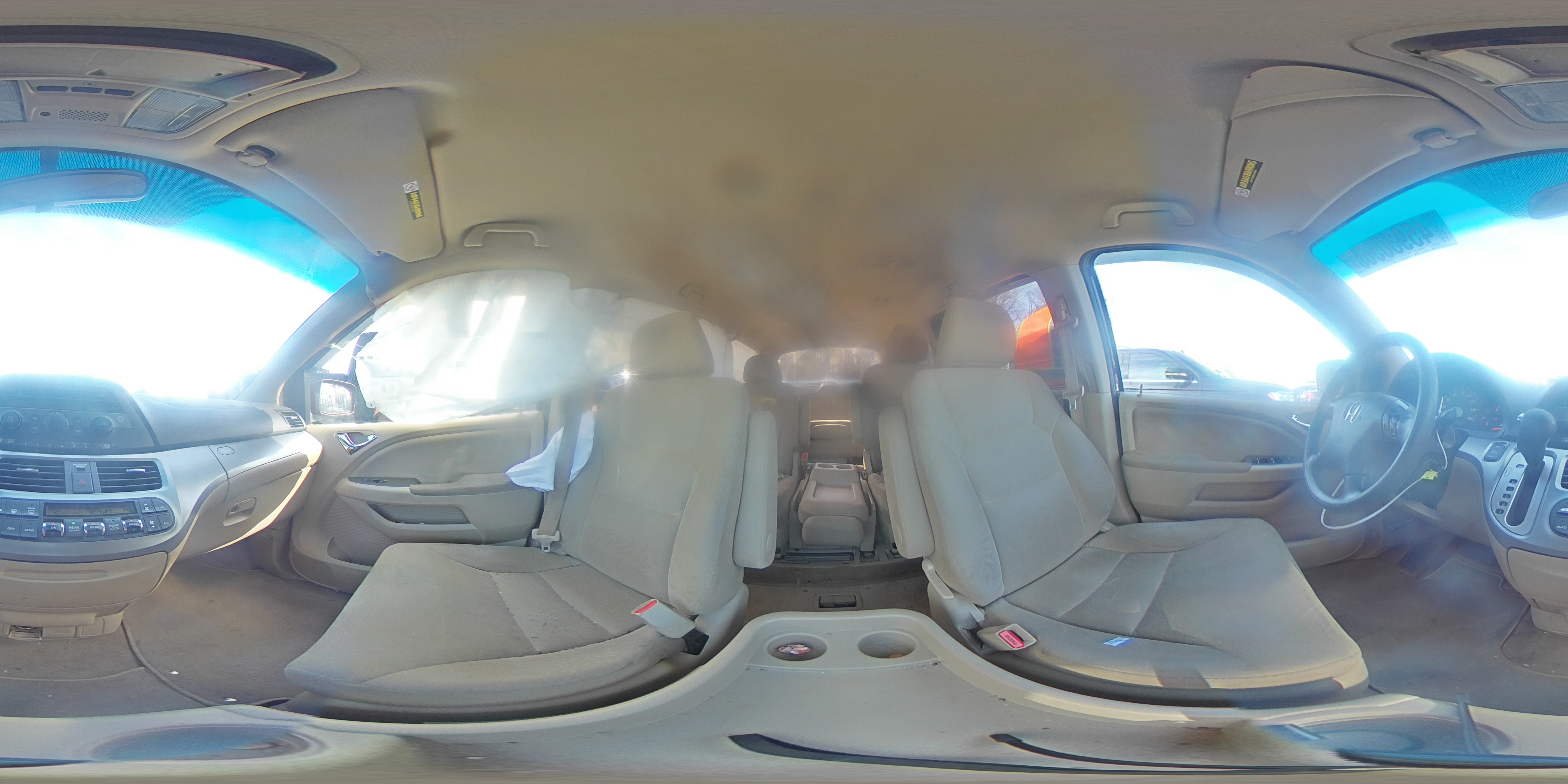 2010 Honda Odyssey - Image 13