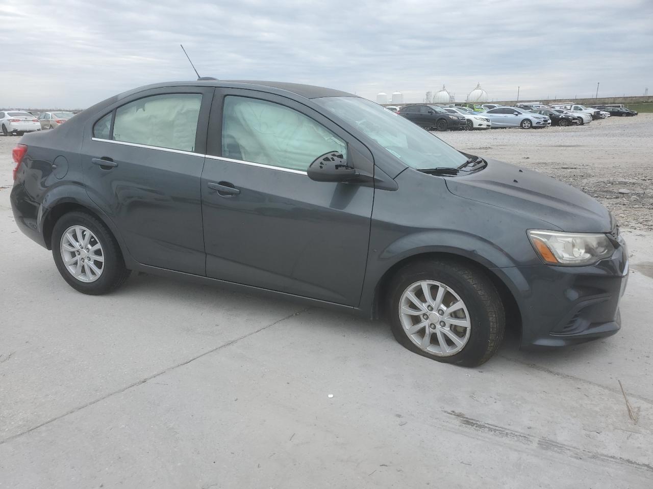 2017 Chevrolet Sonic - Image 4