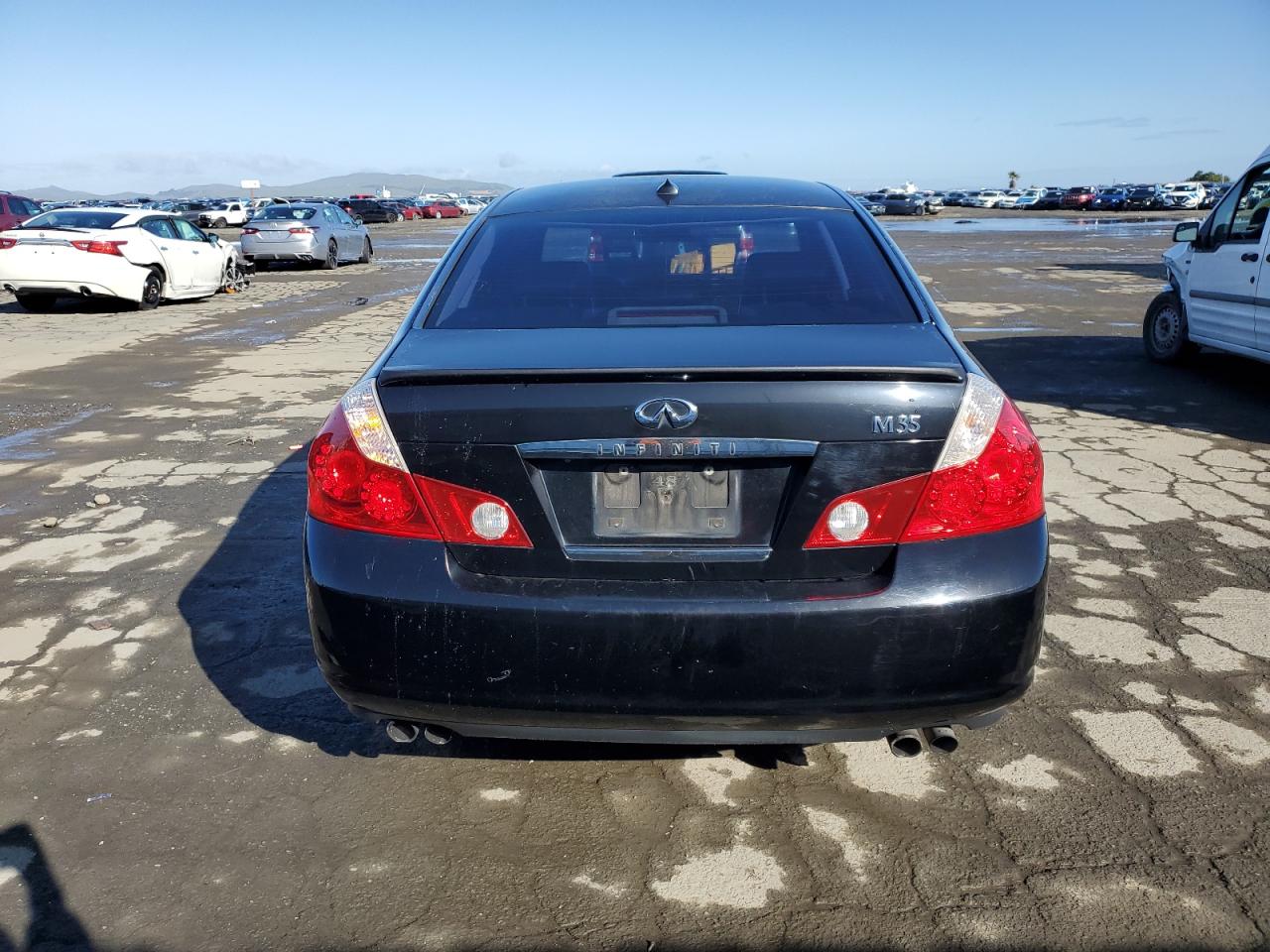 2007 Infiniti M - Image 6