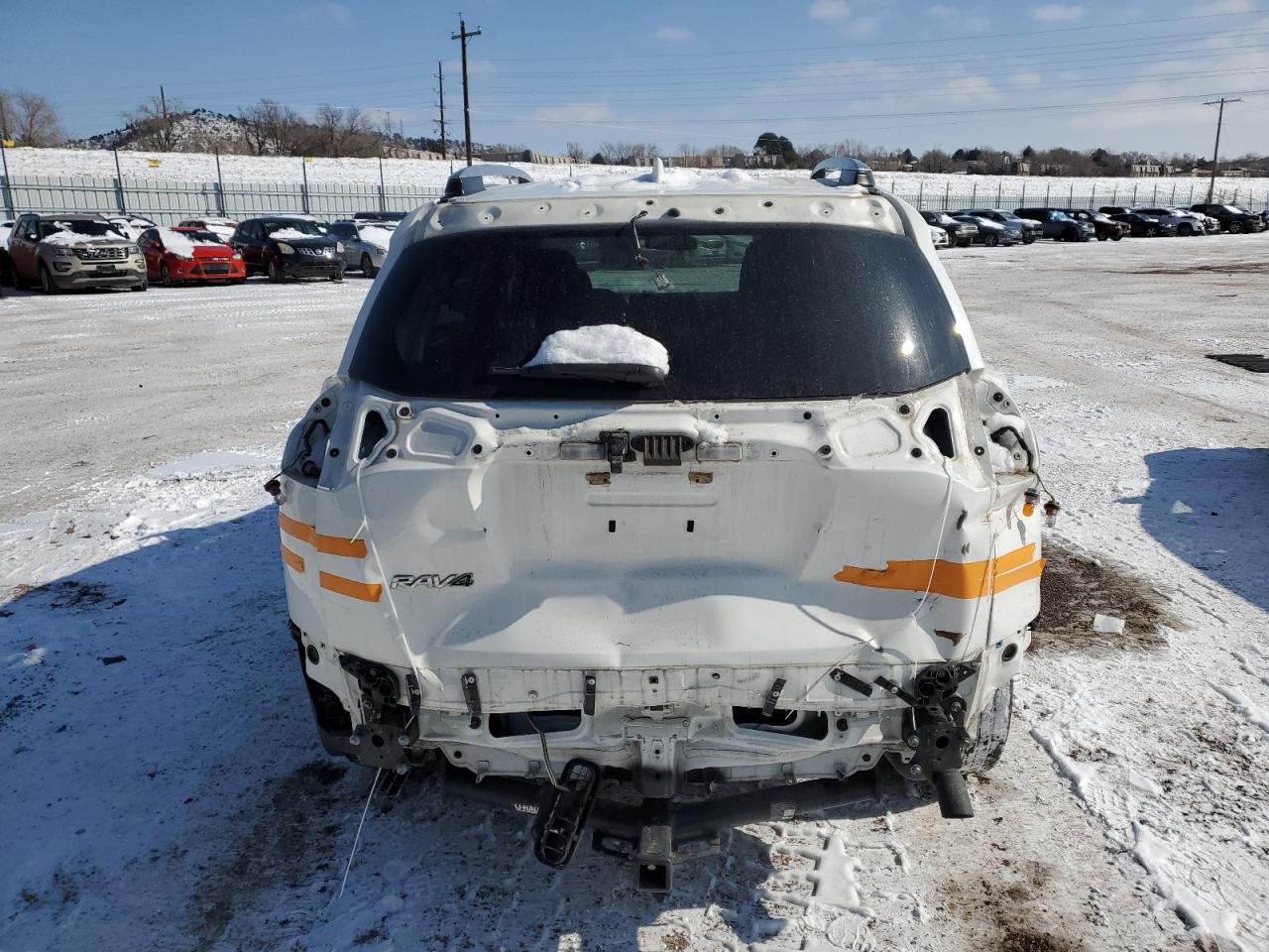 2017 Toyota RAV 4 - Image 6