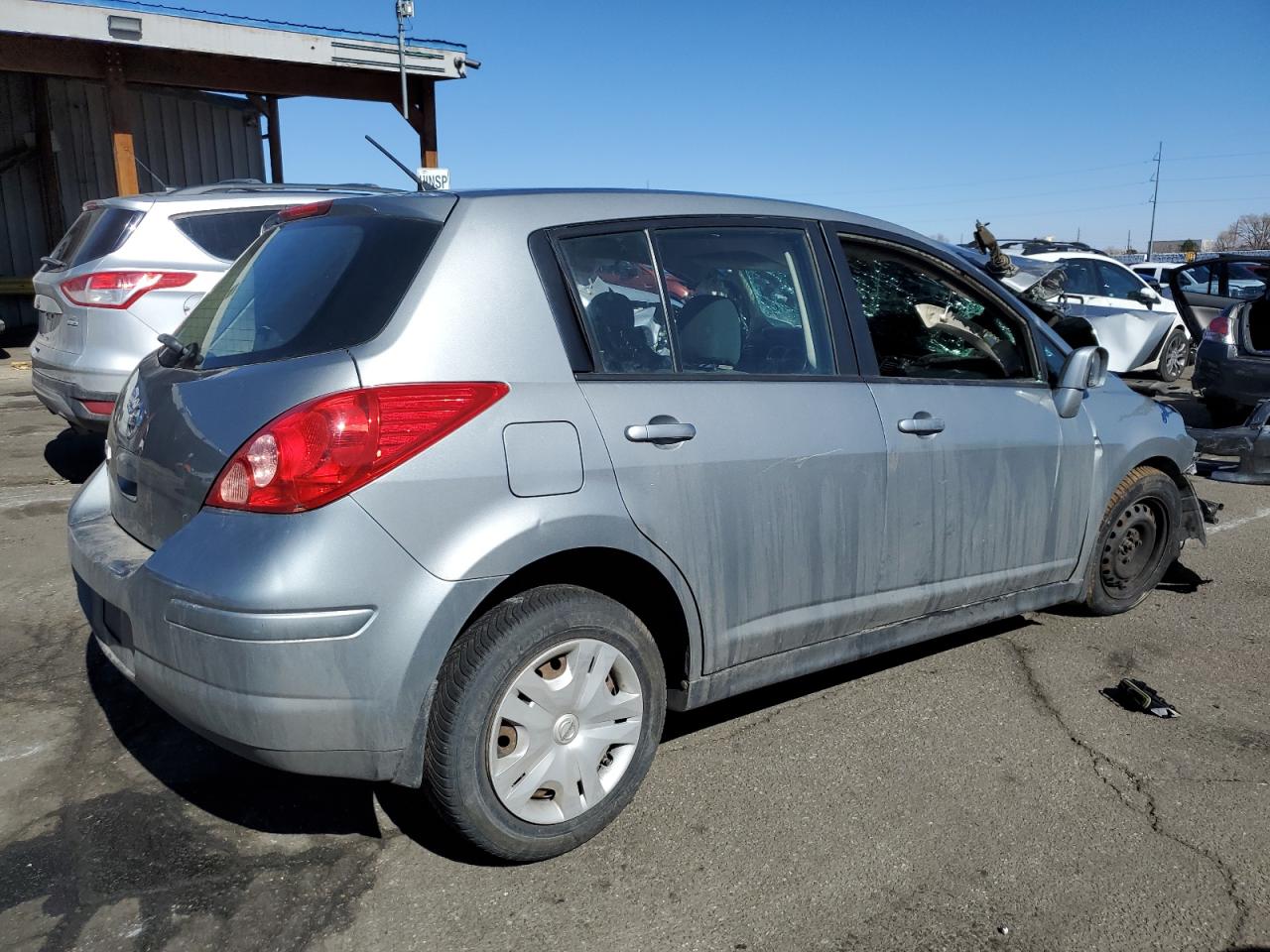 2012 Nissan Versa - Image 3