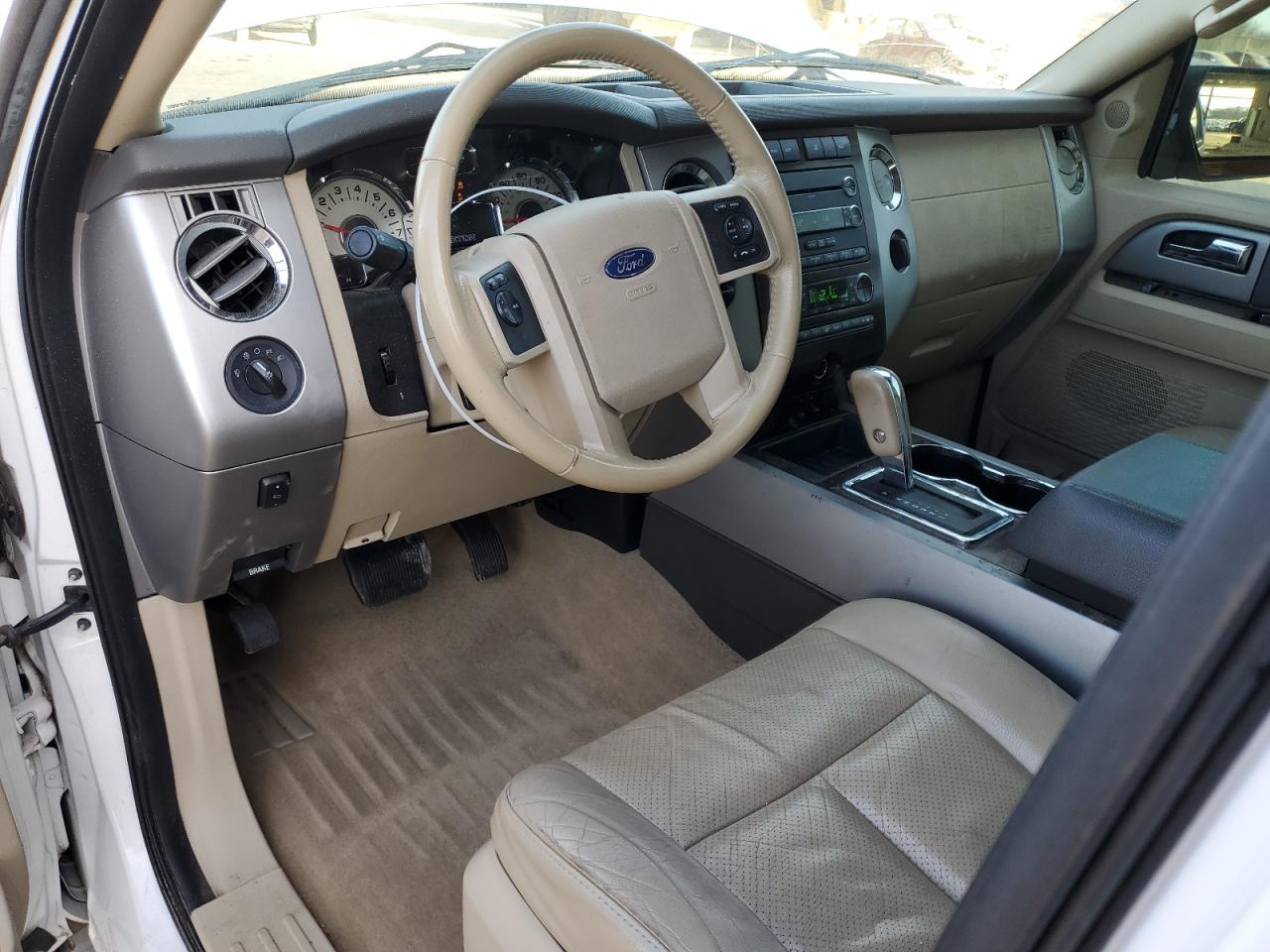 2013 Ford Expedition - Image 8