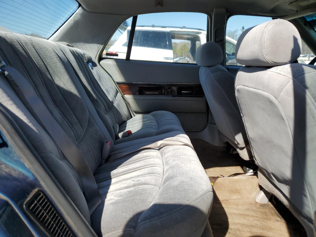 1998 Buick LeSabre - Image 10