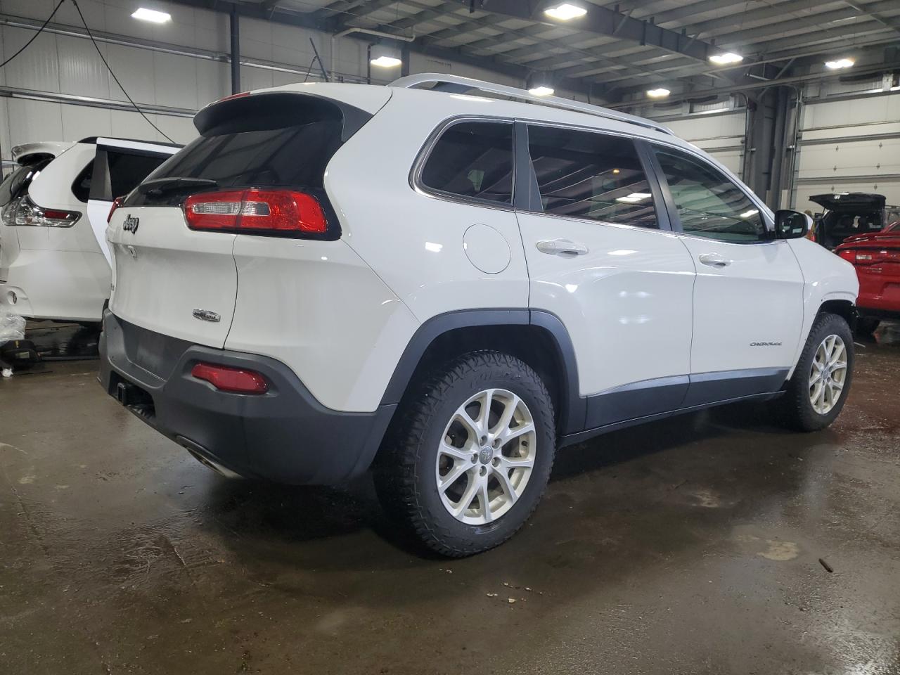 2015 Jeep Grand Cherokee - Image 3