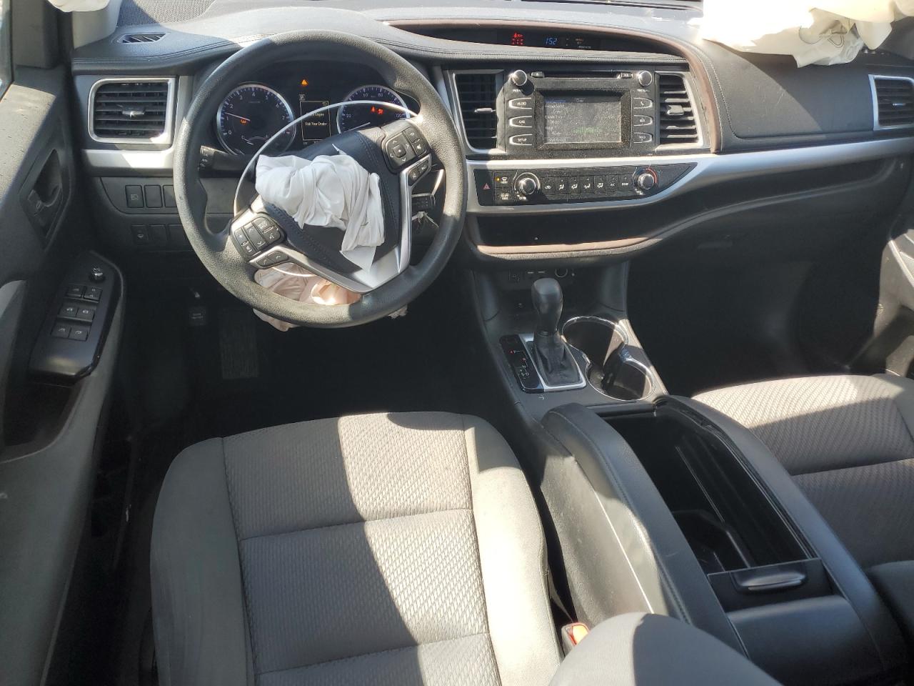 2019 Toyota Highlander - Image 8