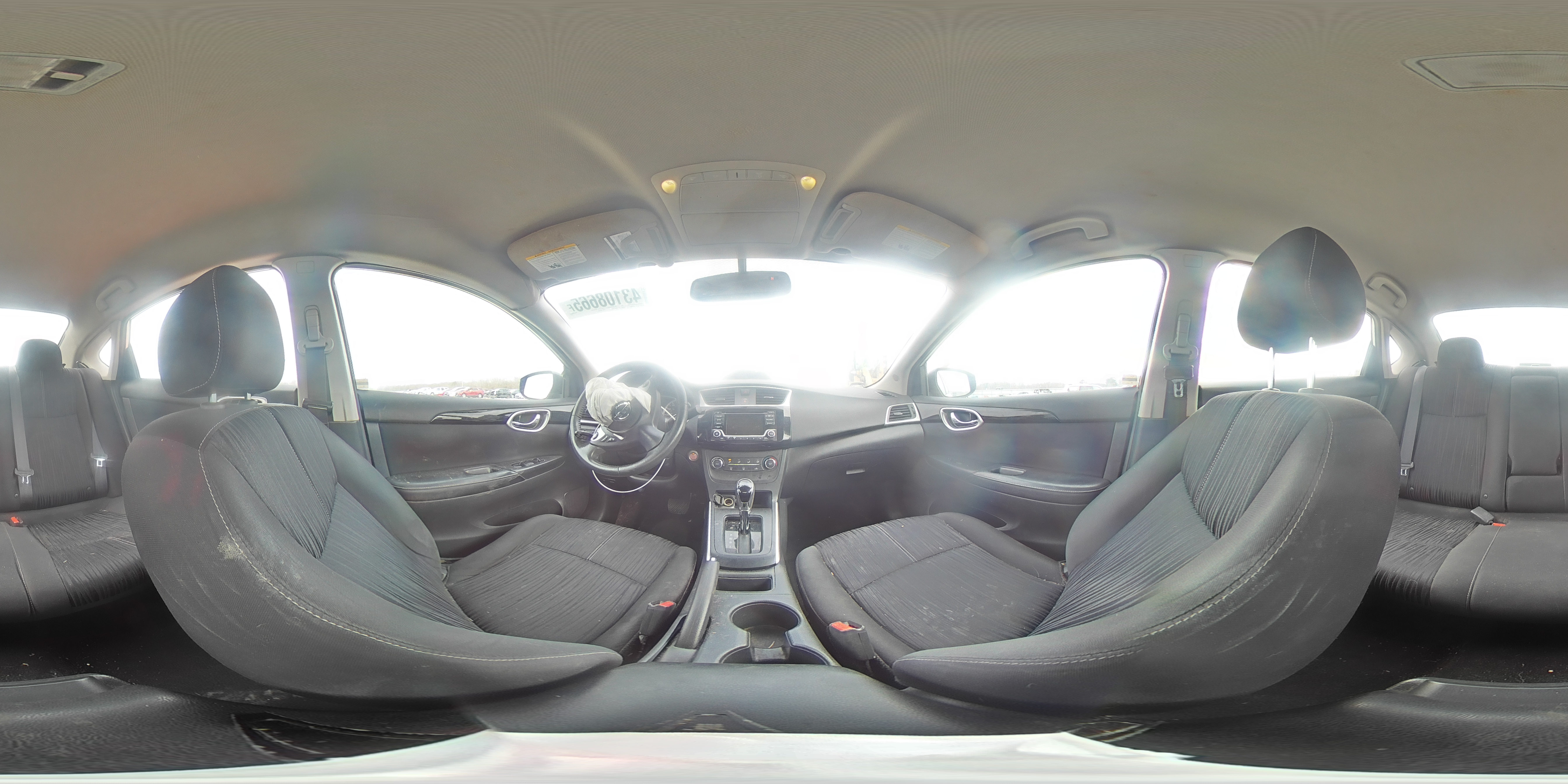 2017 Nissan Sentra - Image 13