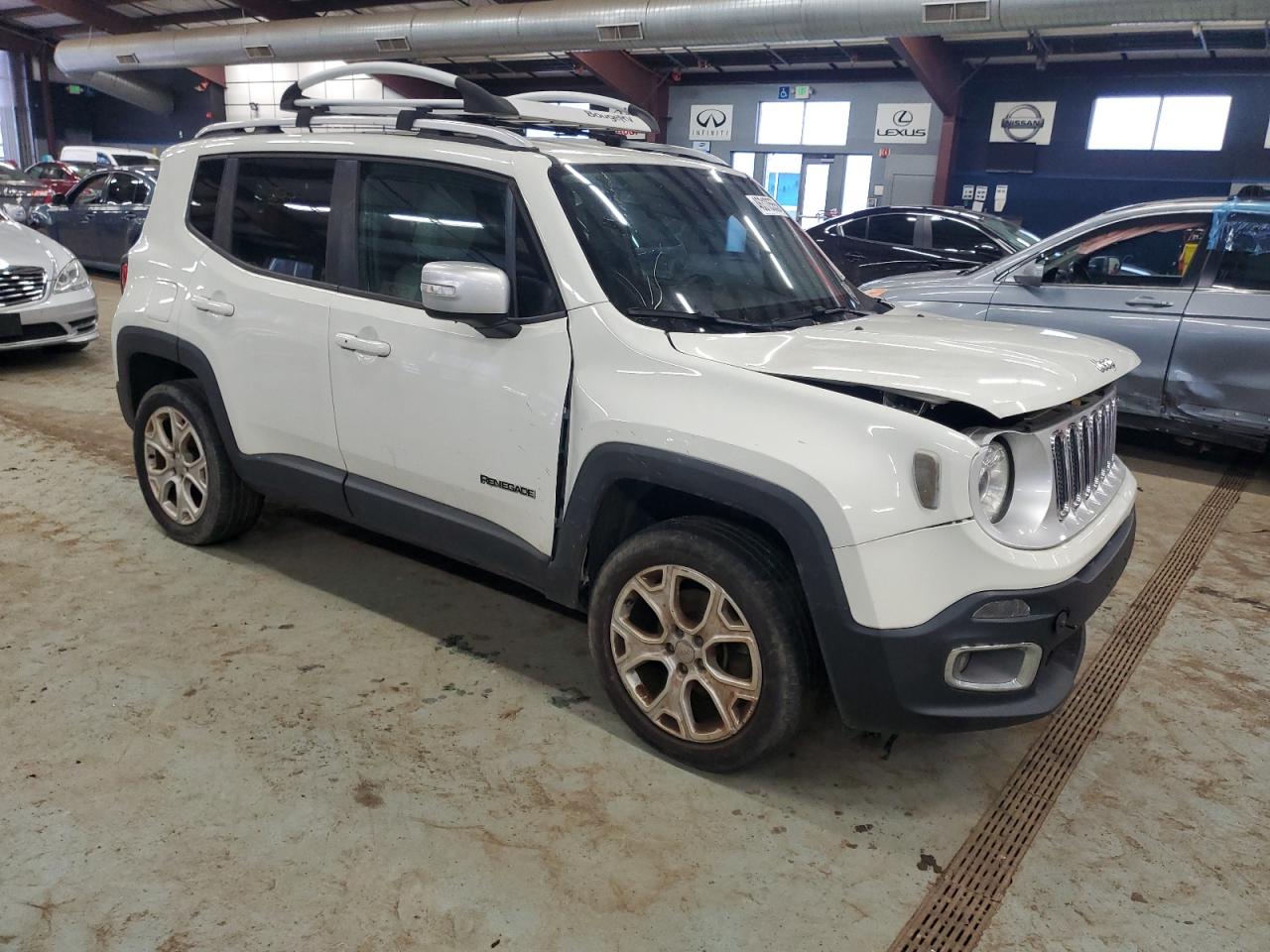 2017 Jeep Renegade - Image 4