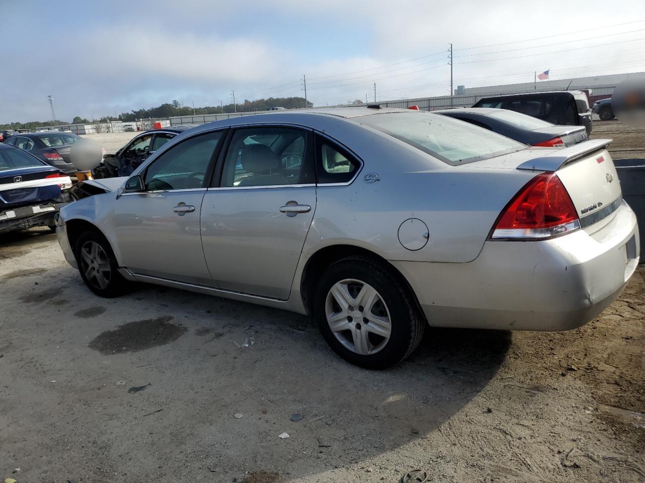 2008 Chevrolet Impala - Image 2