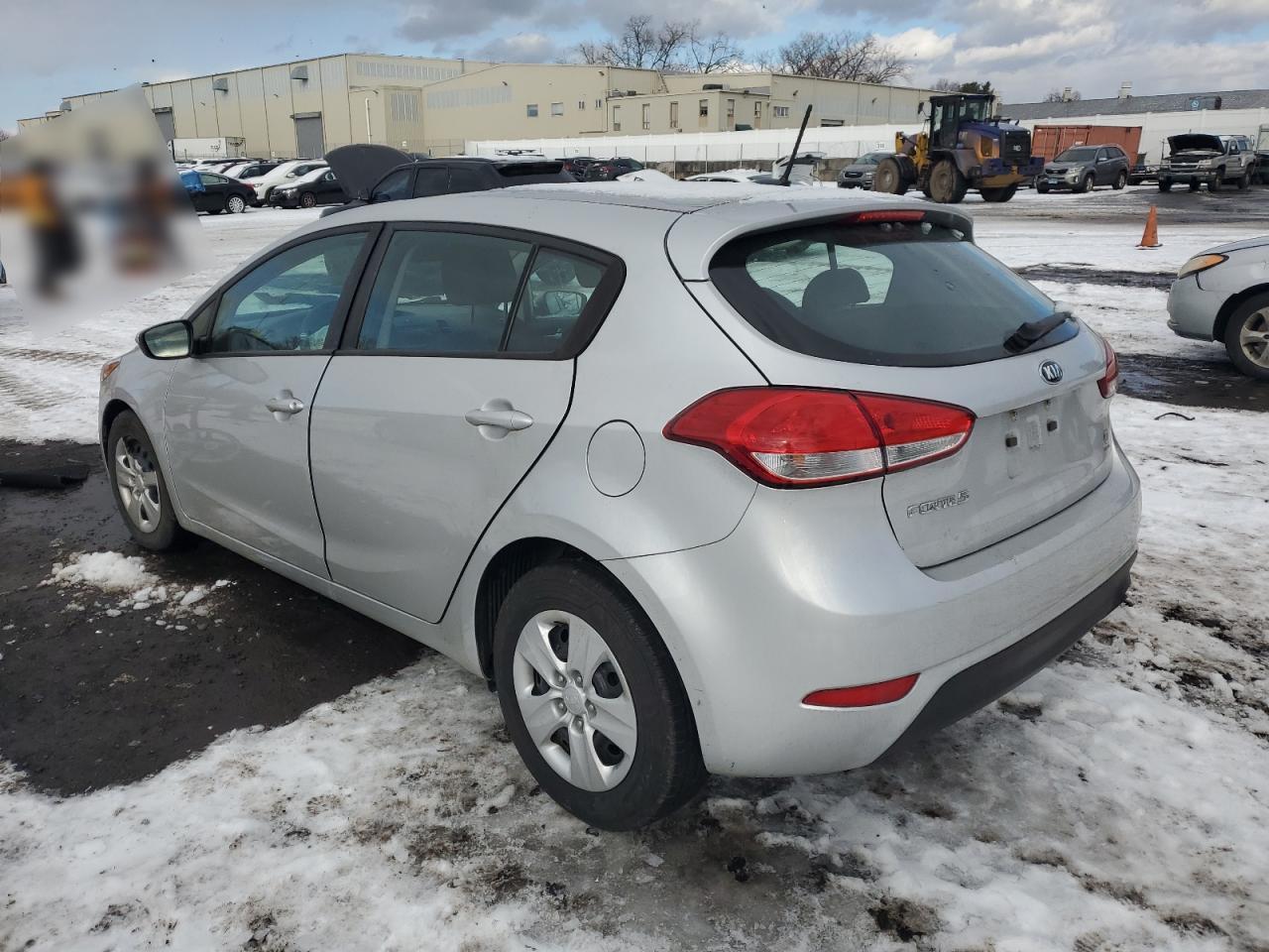 2017 Kia Forte - Image 2