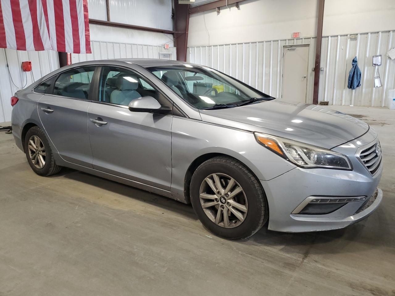 2015 Hyundai Sonata - Image 4