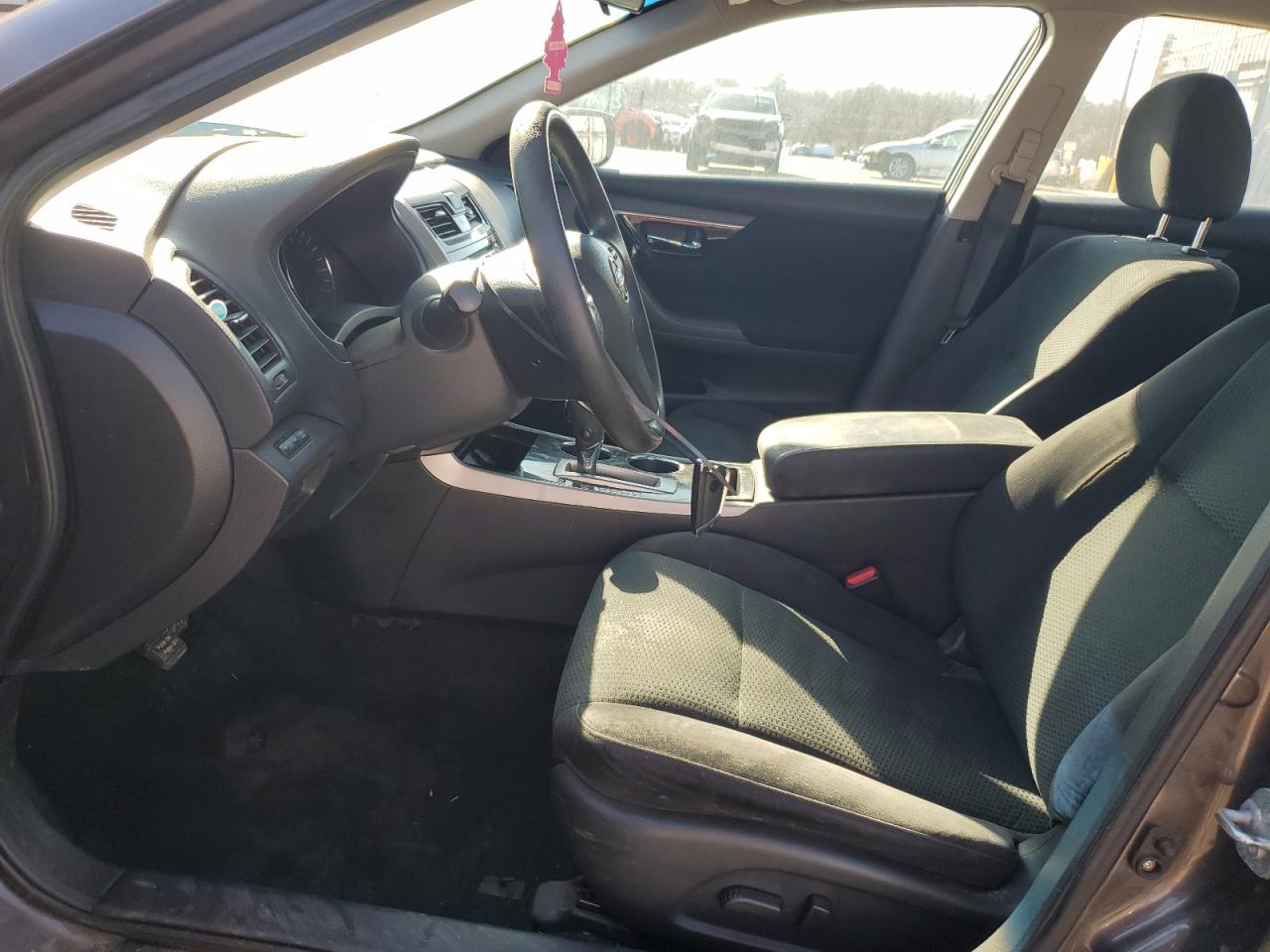 2014 Nissan Altima - Image 7