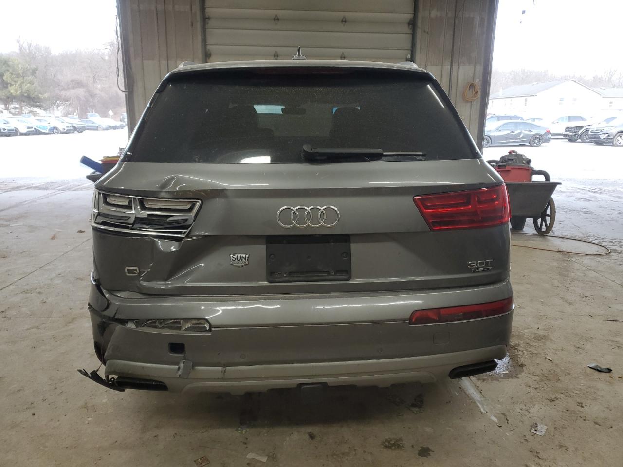 2017 Audi Q7 - Image 6