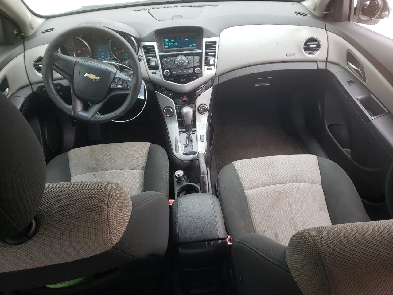 2011 Chevrolet Cruze - Image 8