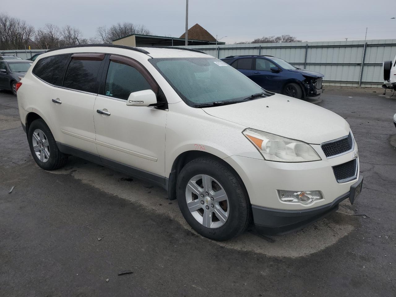 2011 Chevrolet Traverse - Image 4