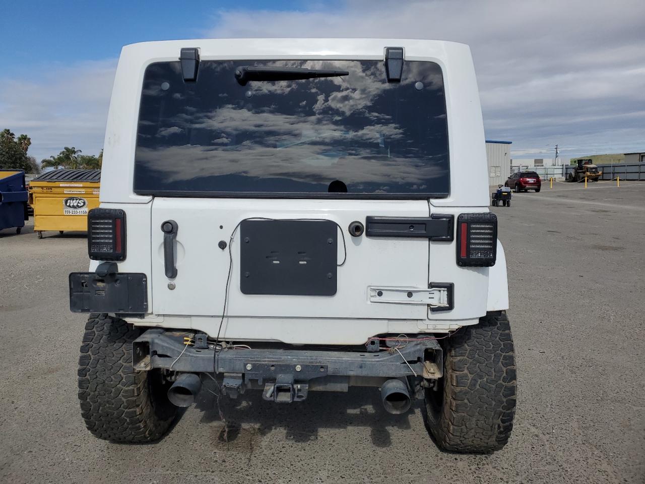 2014 Jeep Wrangler - Image 6