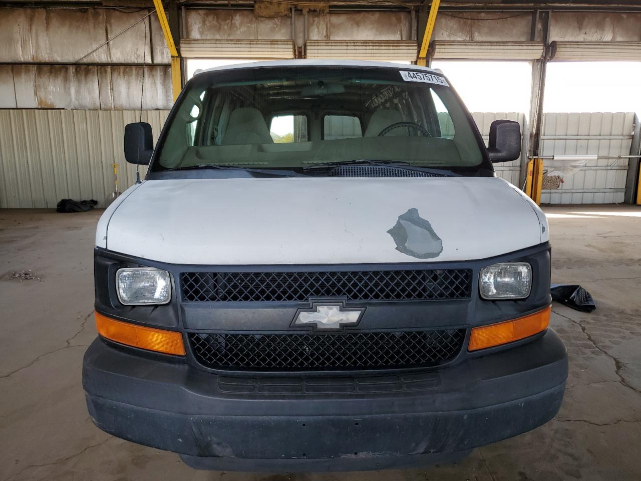 2006 Chevrolet Express - Image 5