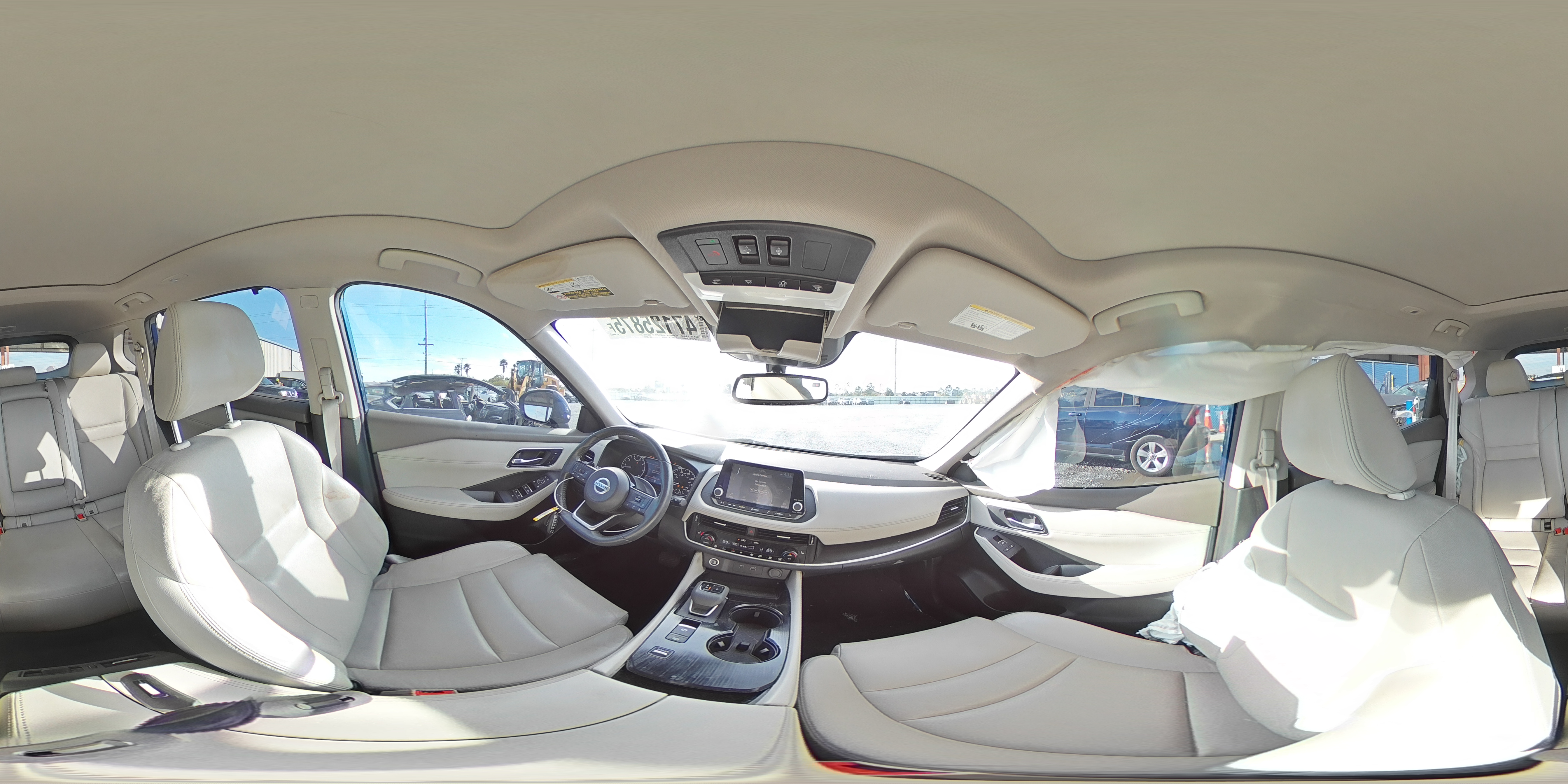 2021 Nissan Rogue - Image 16