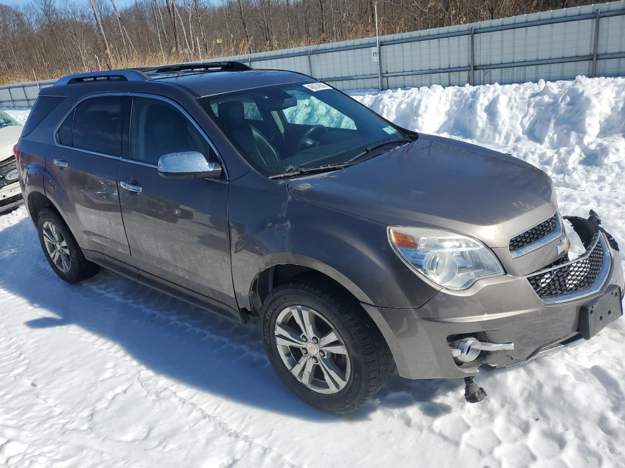 2010 Chevrolet Equinox - Image 4