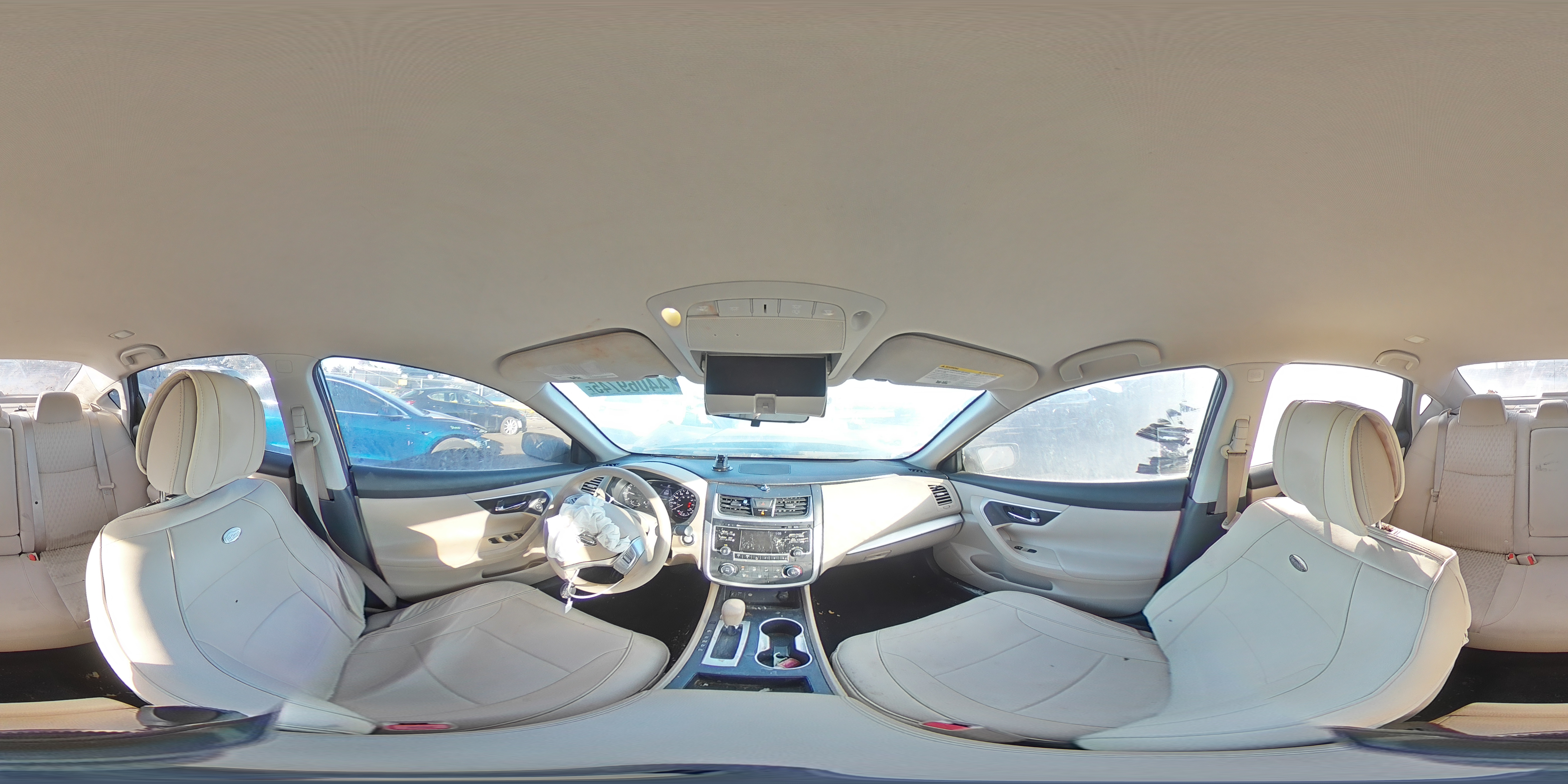 2017 Nissan Altima - Image 13