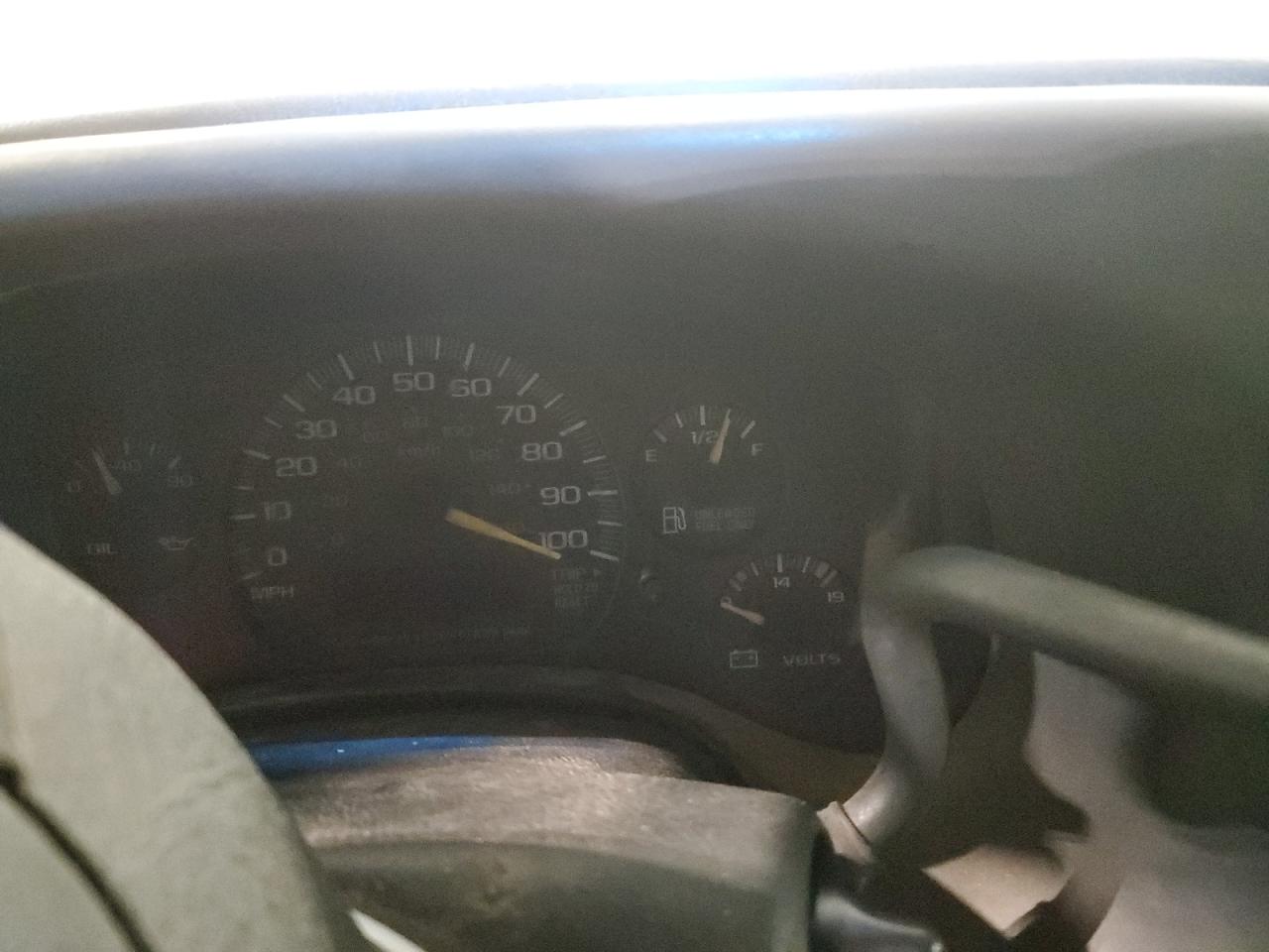 1997 Chevrolet Express - Image 9