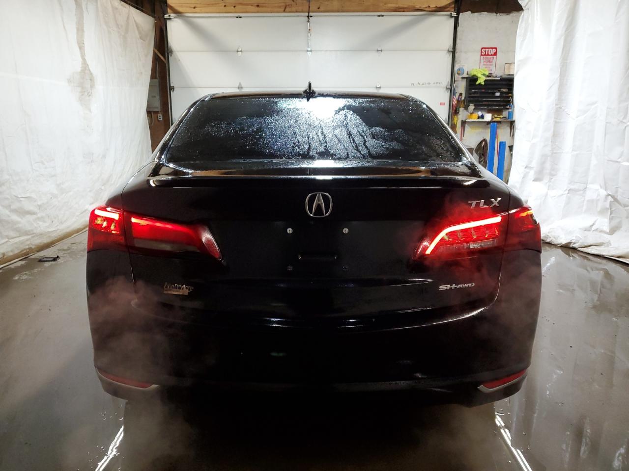 2017 Acura TLX - Image 6