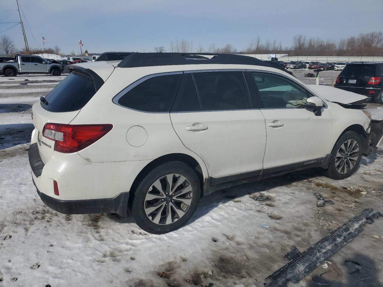 2016 Subaru Outback - Image 3