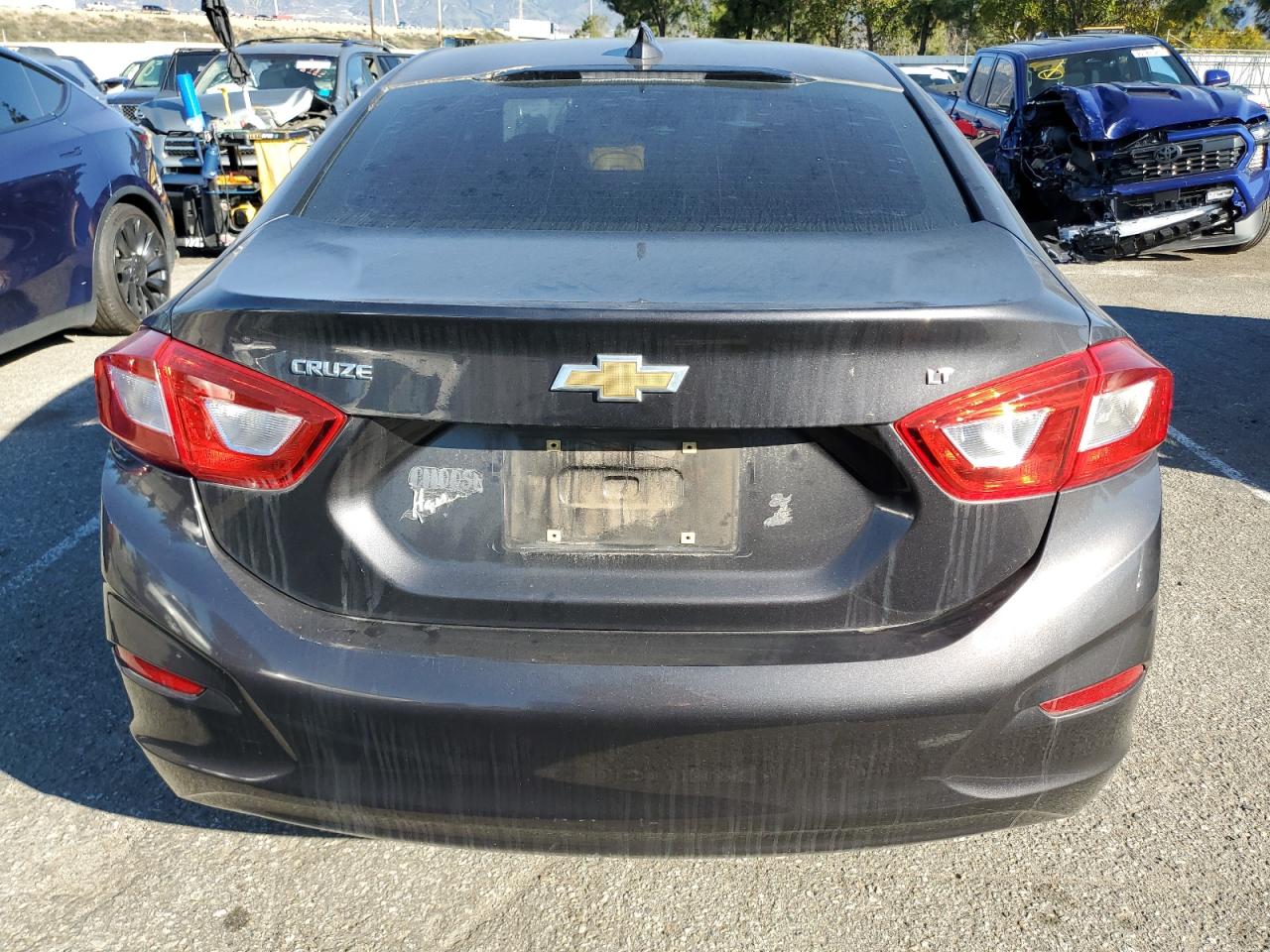 2017 Chevrolet Cruze - Image 6