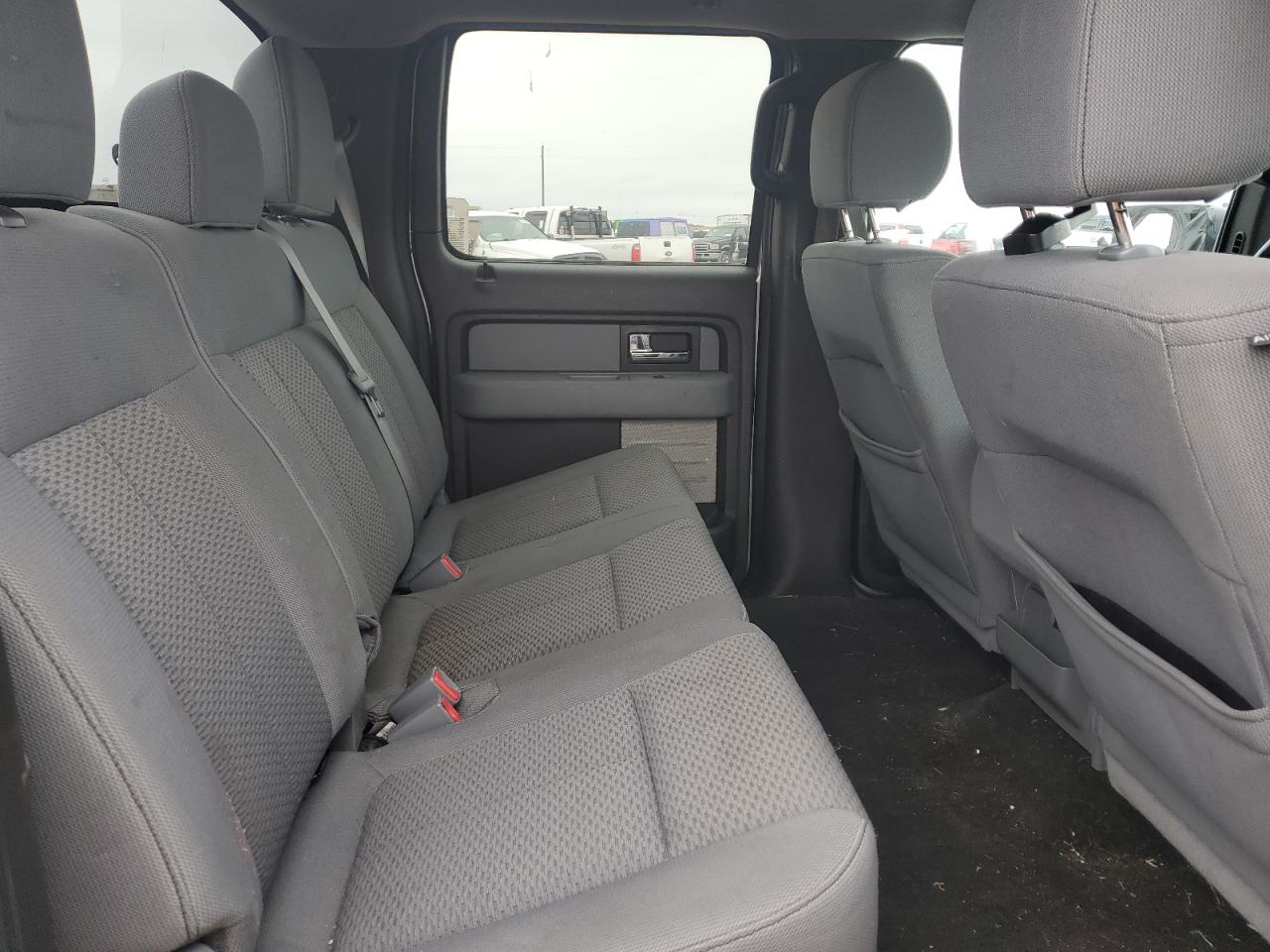 2012 Ford F-150 - Image 10