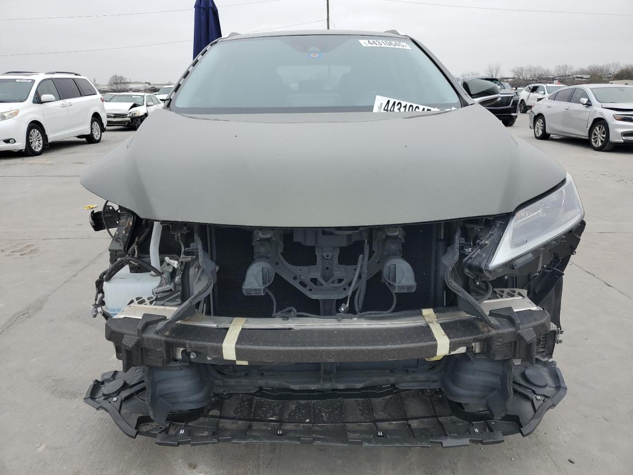 2020 Lexus RX - Image 5