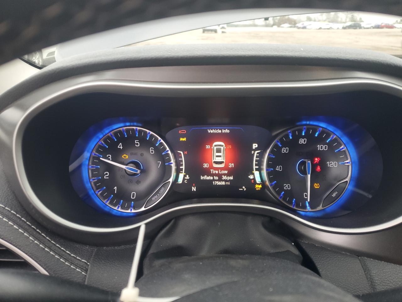 2022 Chrysler Pacifica - Image 9