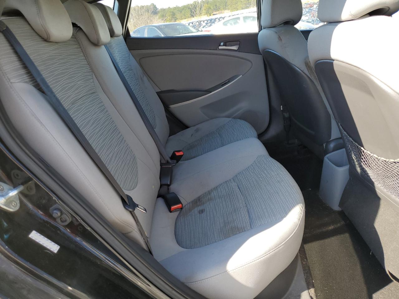 2015 Hyundai Accent - Image 11