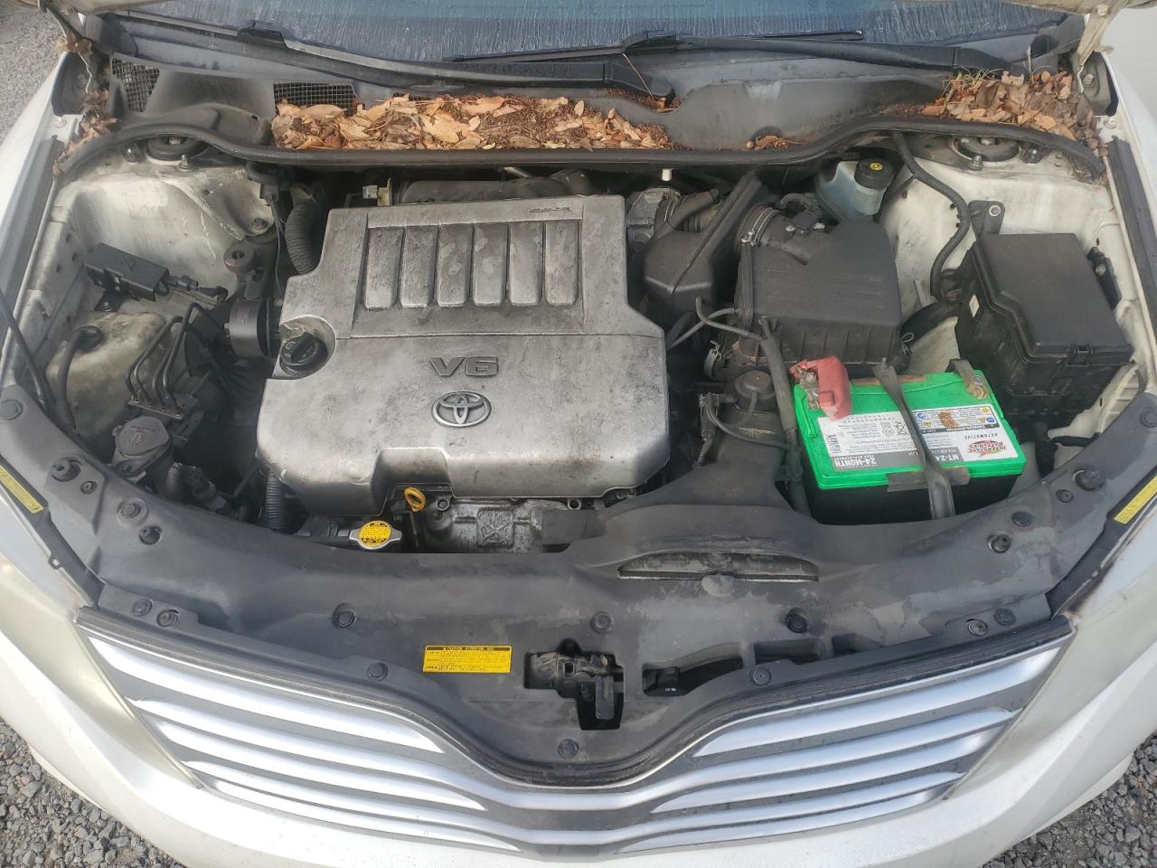 2011 Toyota Venza - Image 12