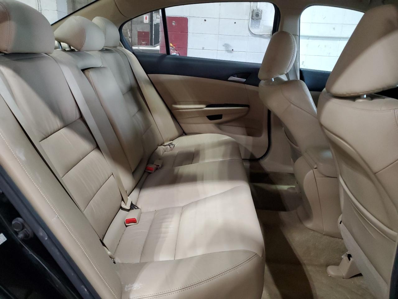 2012 Honda Accord - Image 10