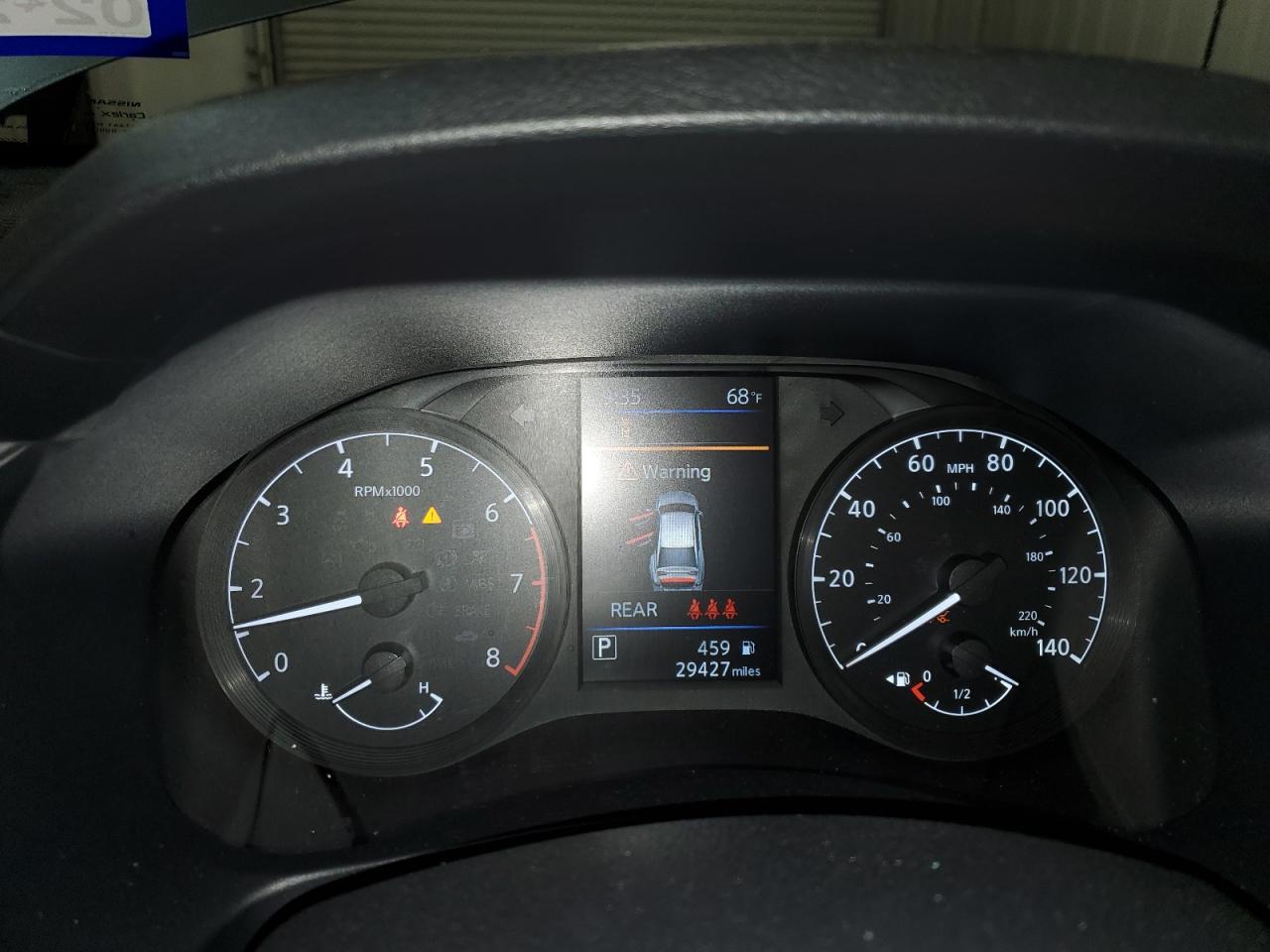 2024 Nissan Altima - Image 9