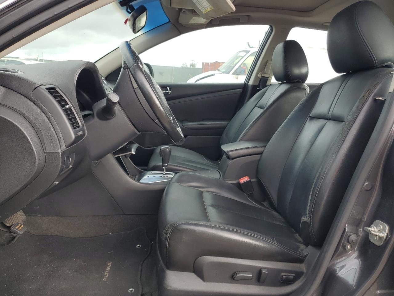 2012 Nissan Altima - Image 7