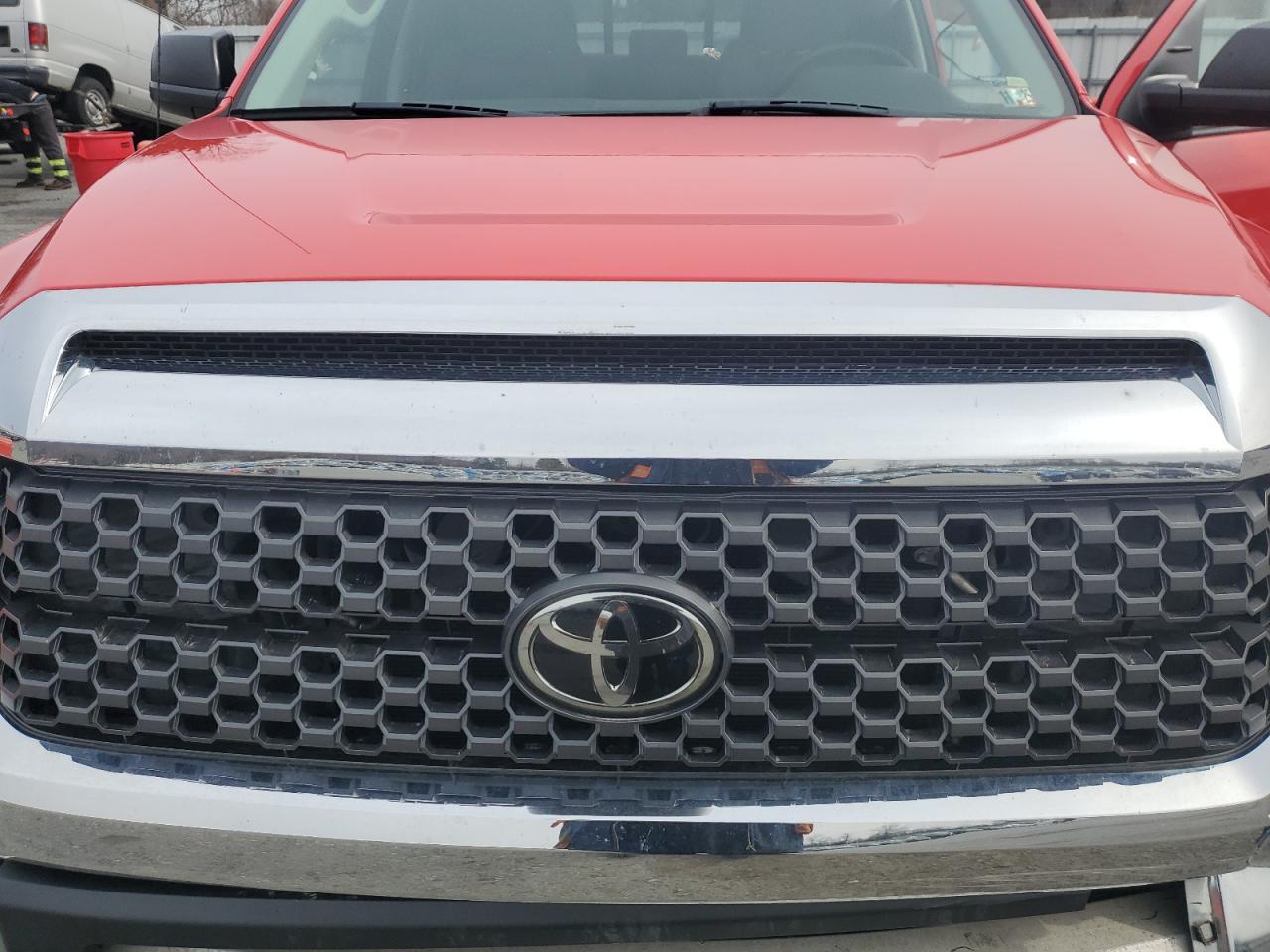 2016 Toyota Tundra - Image 13