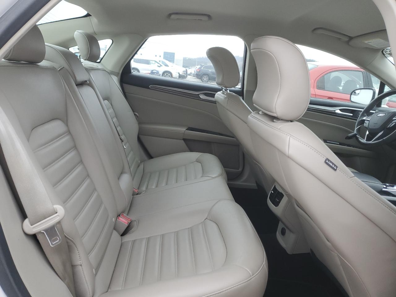 2017 Ford Fusion - Image 10