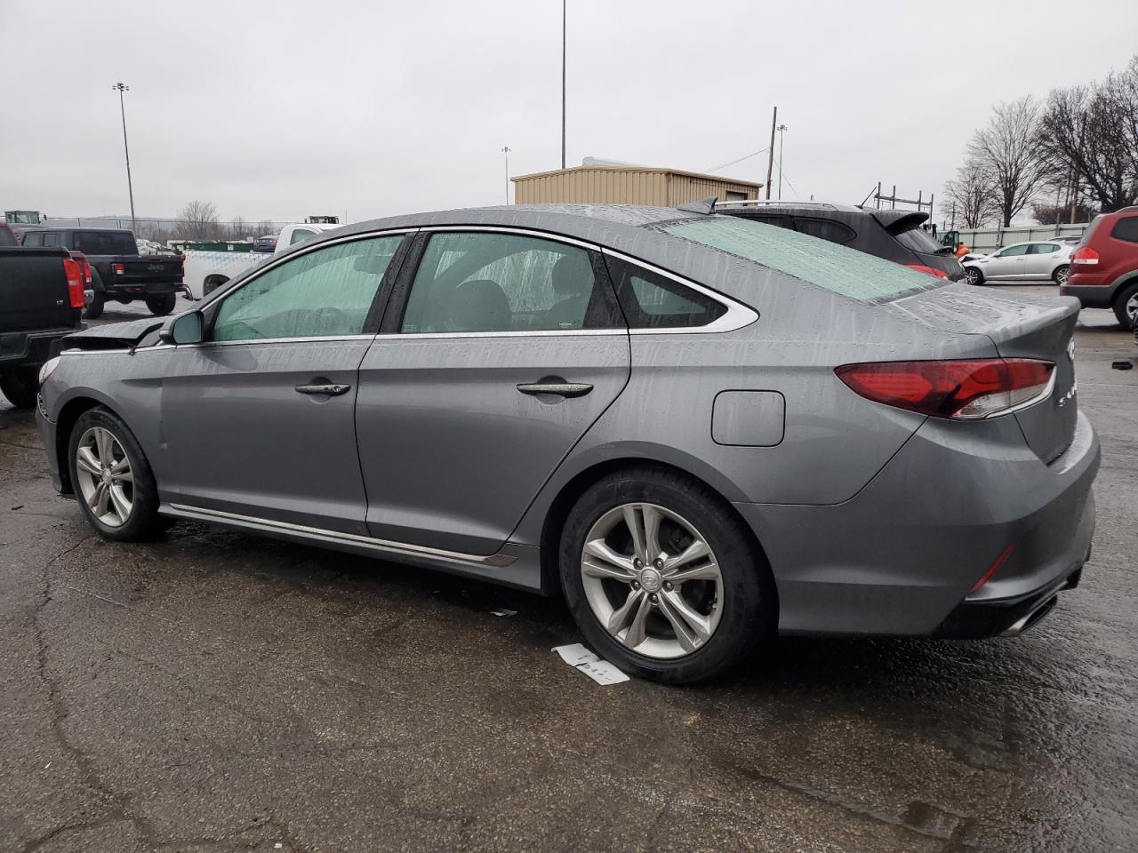 2018 Hyundai Sonata - Image 2