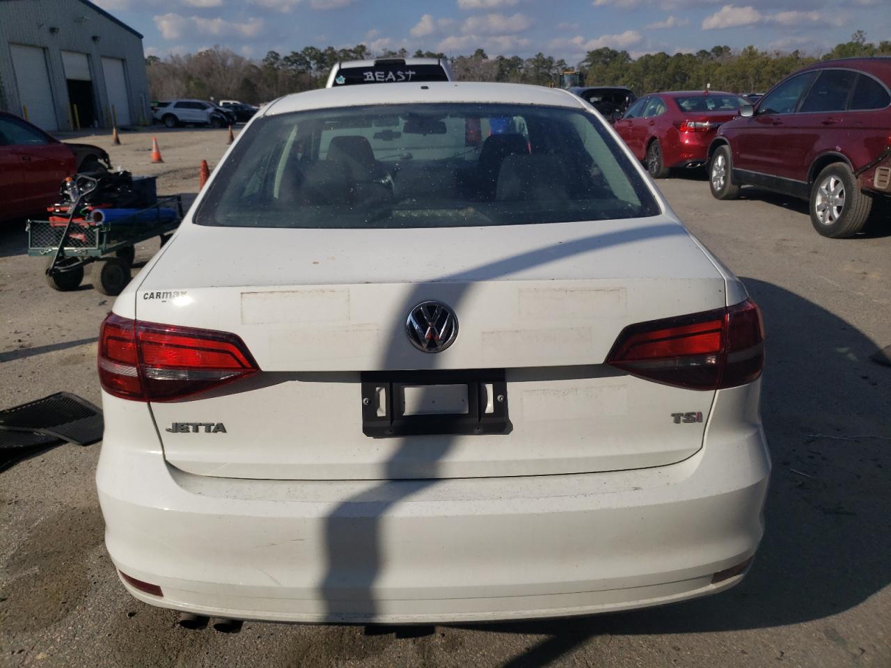 2017 Volkswagen Jetta - Image 6