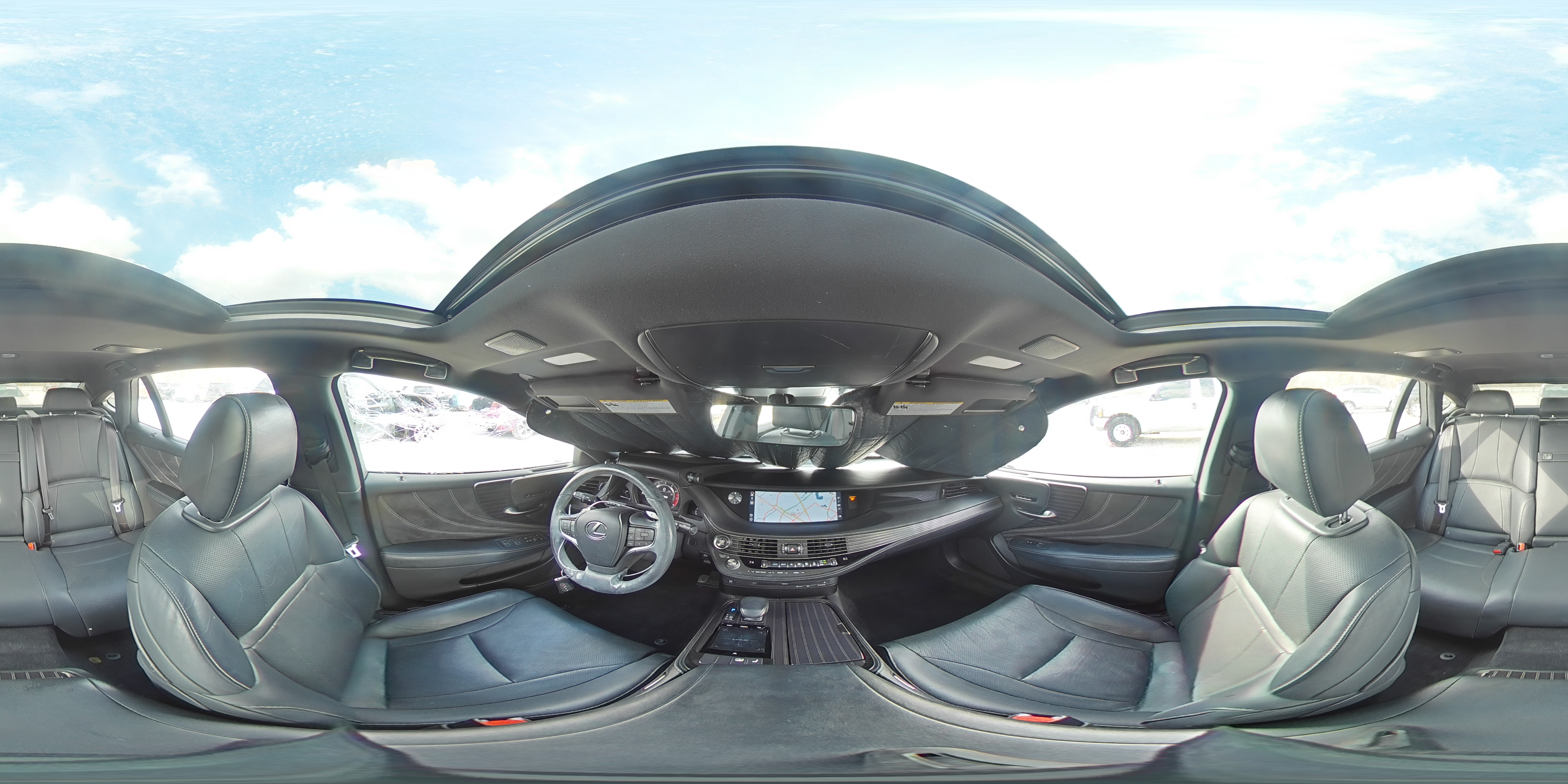 2018 Lexus LS - Image 15