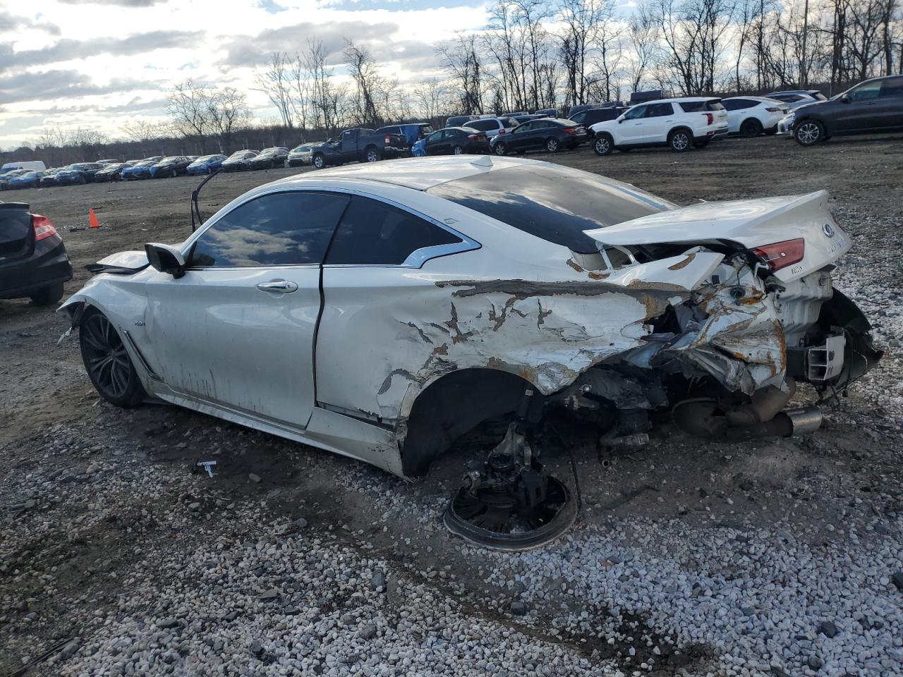 2017 Infiniti Q60 - Image 2